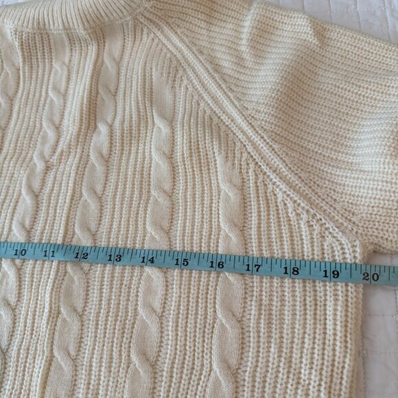 Cable Knit Turtleneck Sweater Size S Acrylic Cream Made In China - Picture 8 of 8